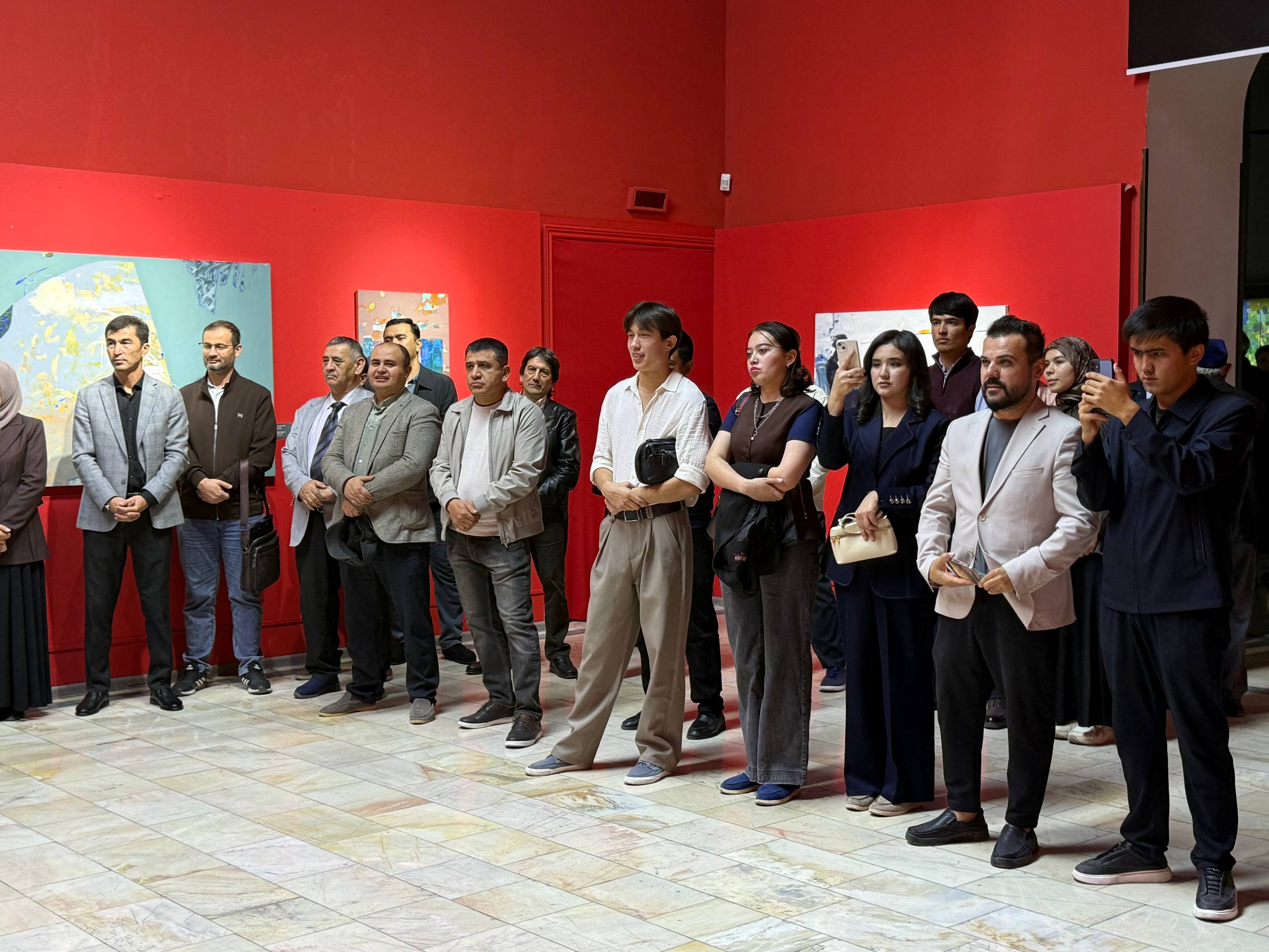 “1+1” — ikki ijodkor, ikki nigoh, yagona san’at muloqoti