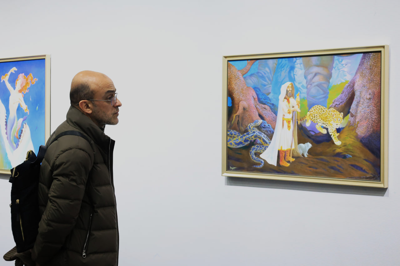 Akademiya galereyasida Izzatjon Yuldashevning “Kelajak 2025” nomli shaxsiy ko‘rgazmasi ochildi