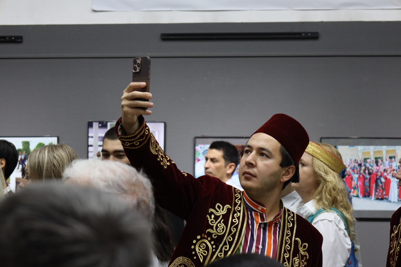 “Do‘stlik nigohi” — ko‘p millatli O‘zbekiston qalbining badiiy ifodasi